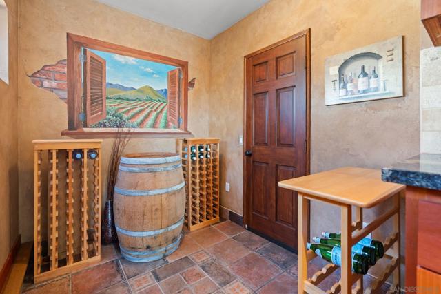 17758 Del Paso Drive, Poway CA: https://media.crmls.org/mediaz/1d5758c1-47f9-45af-8c6b-f5ca70646127.jpg