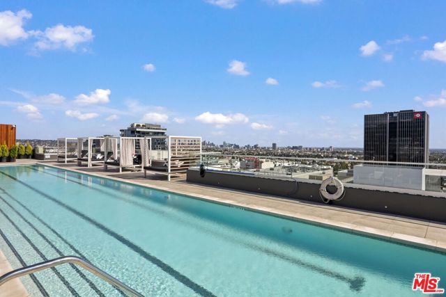 6250 Hollywood Boulevard, Los Angeles CA: https://media.crmls.org/mediaz/1d57dc52-0528-4f41-8342-3366fc4eba05.jpg