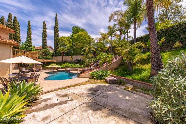 3961 Springtime Lane, Moorpark CA: https://media.crmls.org/mediaz/1d586f10-f374-464c-8f32-267dc2ca307a.jpg