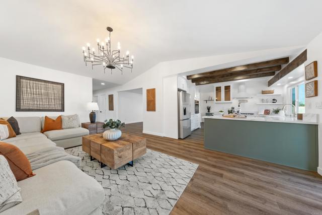 Detail Gallery Image 11 of 36 For 8167 Bridal Path Cir, Jurupa Valley,  CA 92509 - 4 Beds | 2 Baths