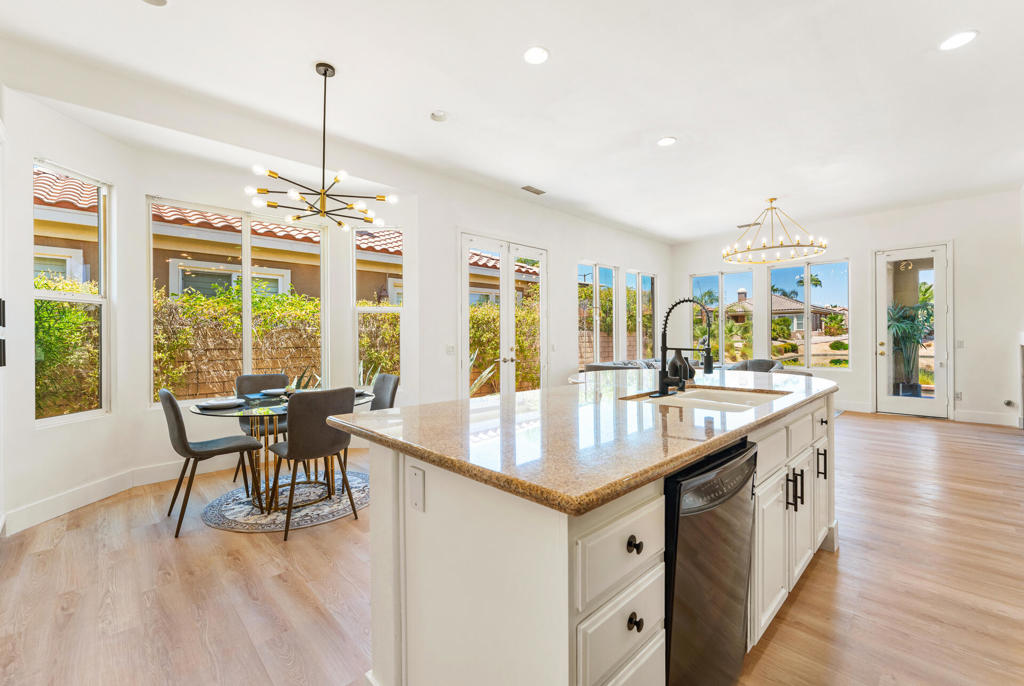 MLS #219135719DA image #14