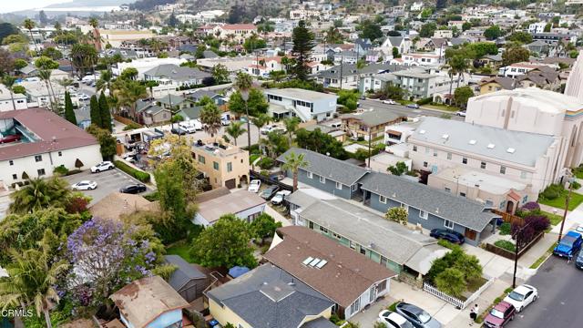 153 S South Laurel Street, Ventura CA: https://media.crmls.org/mediaz/1d5a9231-139a-40b5-847d-1358df0f6391.jpg