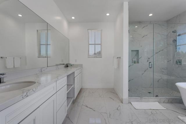 12410 Aria Ct, Poway CA: https://media.crmls.org/mediaz/1d5bdd60-aec8-4064-bc96-0d746b06f6d6.jpg
