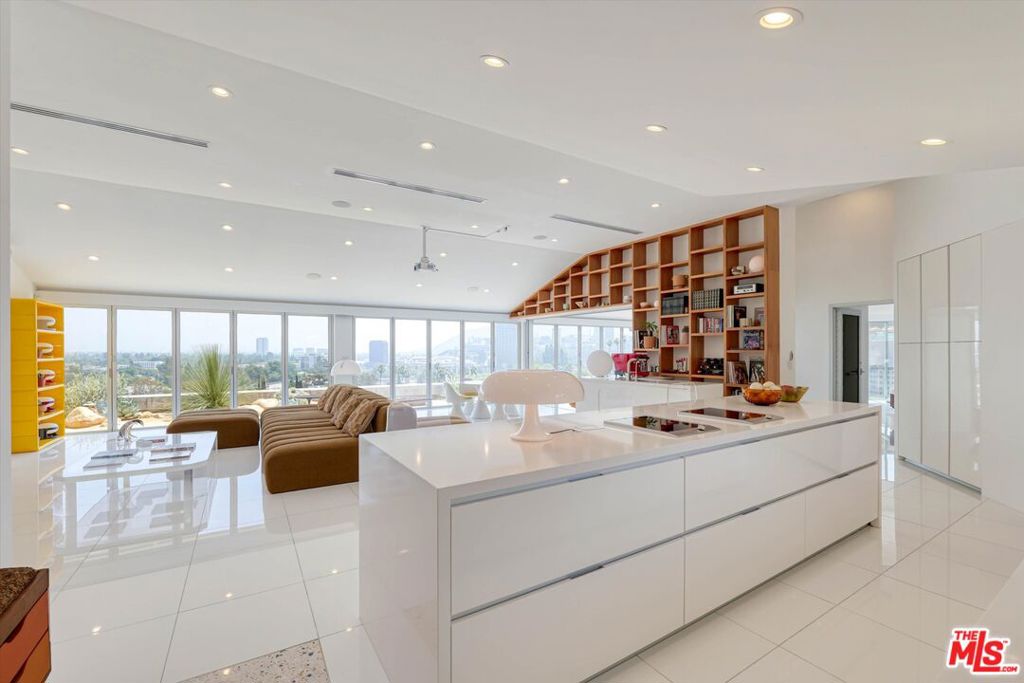 11001 Wrightwood Place — Mid Century Modern