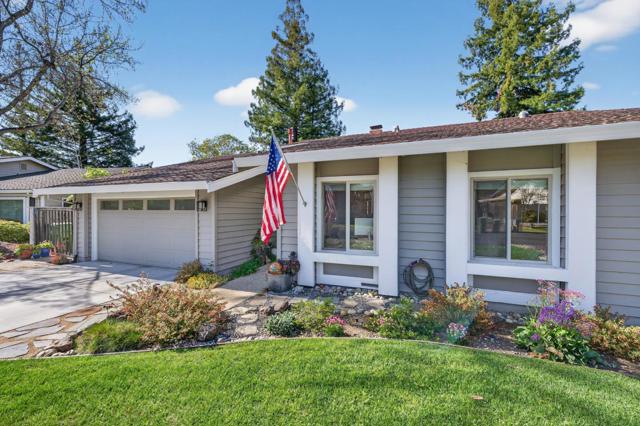 8325 Pinotage Court, San Jose CA: https://media.crmls.org/mediaz/1d5df365-530a-4a5c-847e-e84d68737526.jpg