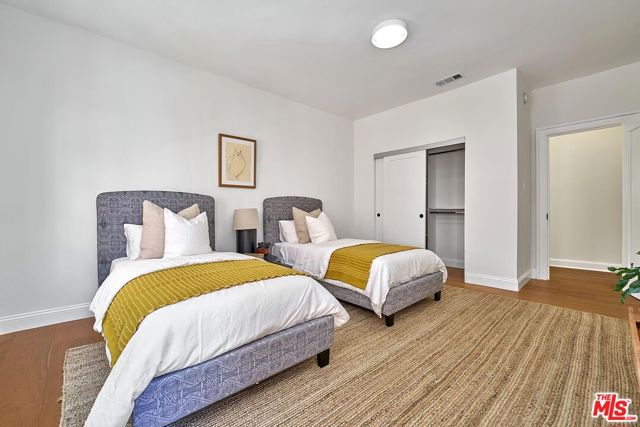 322 S Kingsley Drive, Los Angeles CA: https://media.crmls.org/mediaz/1d5e106a-5c93-4ede-b5f6-d0fb783a2986.jpg