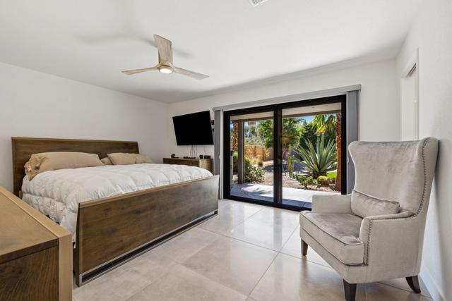 2777 E San Juan Road, Palm Springs CA: https://media.crmls.org/mediaz/1d60a99e-4927-4da9-992c-47fe7191ba3b.jpg