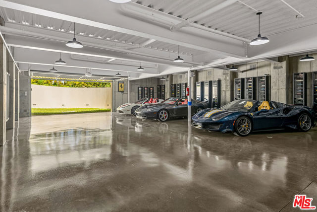 Drew Fenton | 10472 Revuelta Way Los Angeles CA | MLS: 7135109