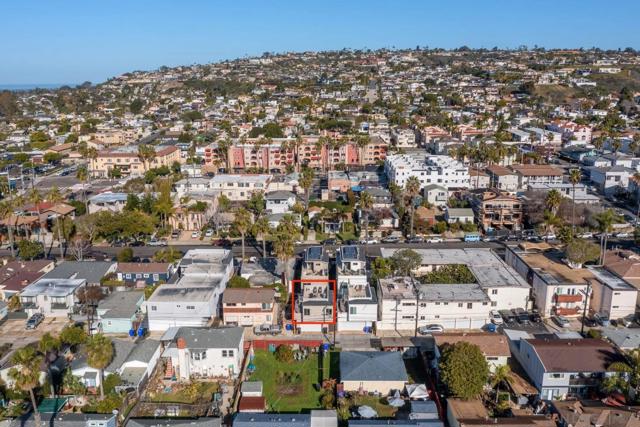 851 53 Sapphire, San Diego CA: https://media.crmls.org/mediaz/1d630317-df46-44e6-8c56-a6cfdad91d5e.jpg