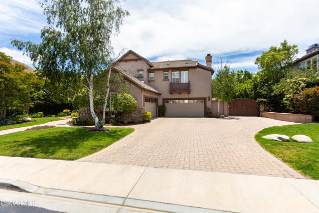 68 E Twisted Oak Drive, Simi Valley CA: https://media.crmls.org/mediaz/1d6461f1-c453-49e8-aa37-b4ac50520ec0.jpg