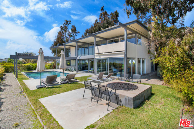 9892 BEVERLY GROVE Drive, Beverly Hills CA: https://media.crmls.org/mediaz/1d64e42a-2fba-4476-b086-5fae00fd4b1d.jpg