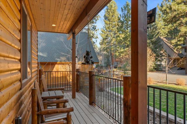 41562 Stone Bridge Road, Big Bear CA: https://media.crmls.org/mediaz/1d650377-b500-4a6f-b45f-3c7f0ec83952.jpg