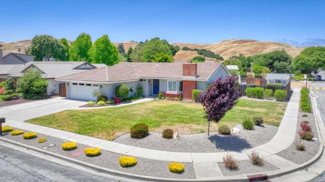22800 Bravo Place, Salinas CA: https://media.crmls.org/mediaz/1d653cf9-0dd3-48a2-9114-e3bed1743691.jpg