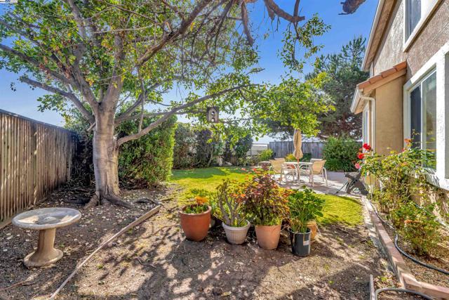 Image 47 of 53 For 2386 Pacifica Ct