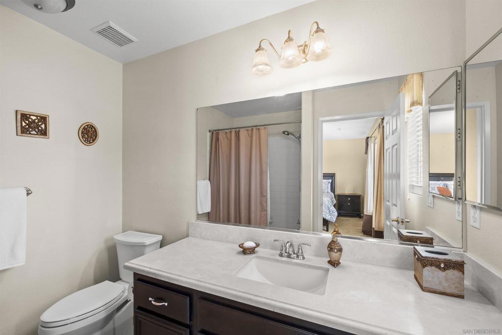 MLS #250041471SD image #38