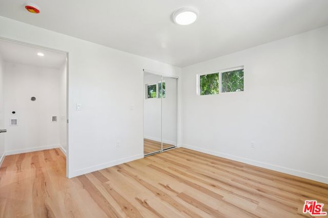 2922 8th Avenue, Los Angeles CA: https://media.crmls.org/mediaz/1d668a48-0a3f-4d81-9069-7105d10a5246.jpg