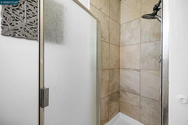 3189 Fitzpatrick Dr, Concord CA: https://media.crmls.org/mediaz/1d677448-1122-4f17-b5bf-faa0a213247a.jpg