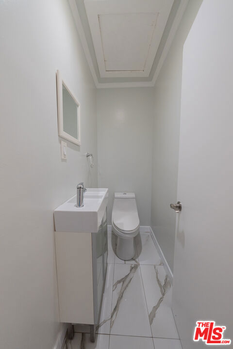 https://media.crmls.org/mediaz/1d6817a5-0331-47e9-b555-a4fdada11a06.jpg?preset=X-Large