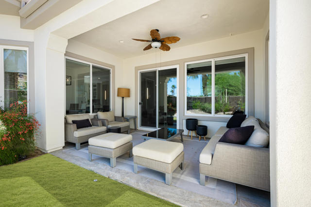 81207 Santa Rosa Court, La Quinta CA: https://media.crmls.org/mediaz/1d68841b-b934-4ffa-be88-e3a1be7368d0.jpg