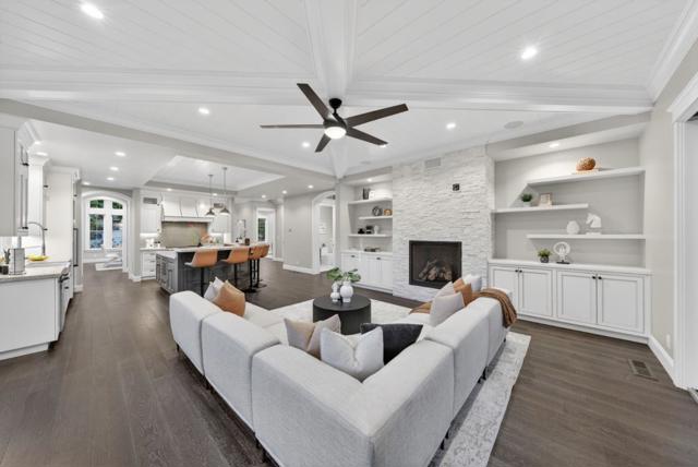 Image 8 of 87 For 999 Franquette Avenue