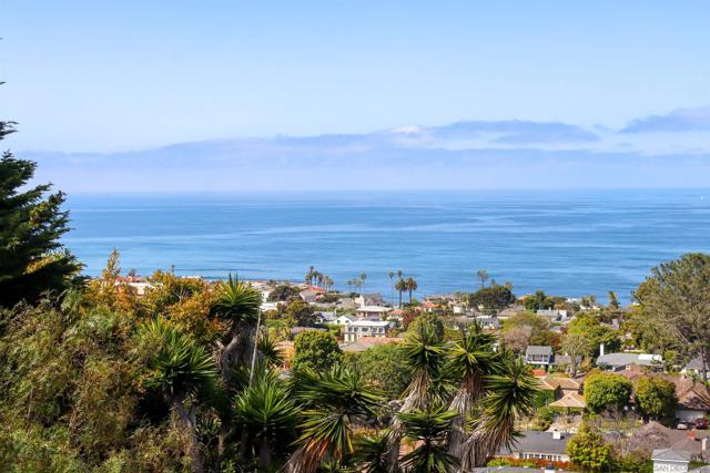 5995 La Jolla Corona Dr., La Jolla CA: https://media.crmls.org/mediaz/1d698fde-d006-41f9-9153-8973dd652d85.jpg