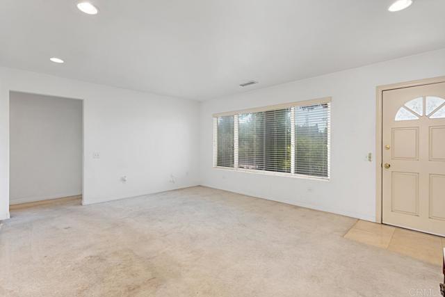 Image 12 of 35 For 801 W Vista Way