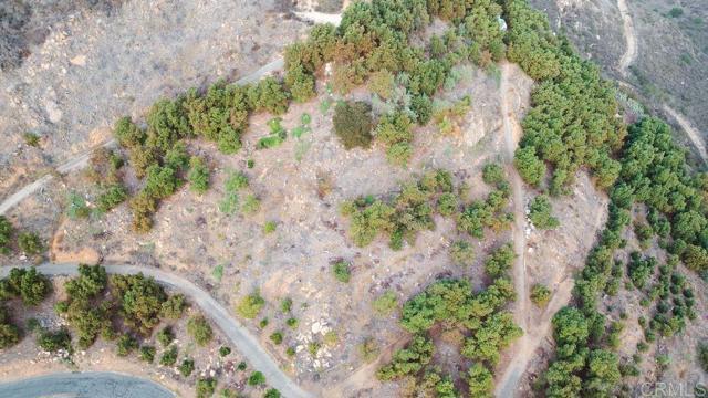 Detail Gallery Image 5 of 18 For 1411 Wild Acres Rd., Vista,  CA 92084 - – Beds | – Baths