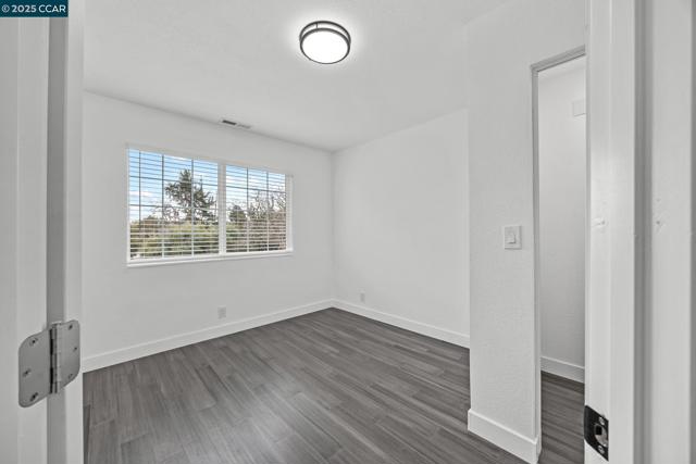 Image 38 of 60 For 917 60th St  