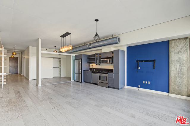 1111 South Grand Avenue, 1014 photo 15