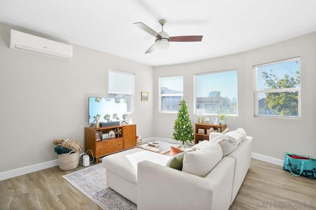 931 21st, San Diego CA: https://media.crmls.org/mediaz/1d6aca5a-c32b-4e3a-b202-b229c11a1b50.jpg