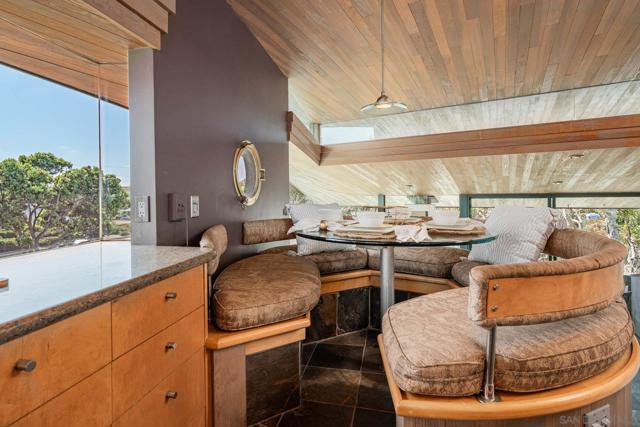 203 23rd St, Del Mar CA: https://media.crmls.org/mediaz/1d6c6cba-3167-4917-b41e-4c5945554dc8.jpg