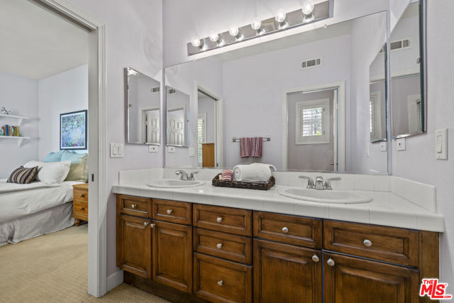 3432 Daniella Court, Calabasas CA: https://media.crmls.org/mediaz/1d6d5840-175a-414d-9aa0-10f3e3630d0b.jpg