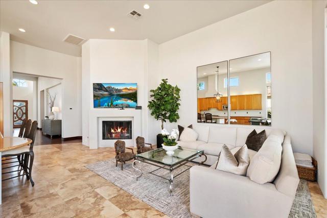 Image 6 of 47 For 79910 Mission Dr E Drive