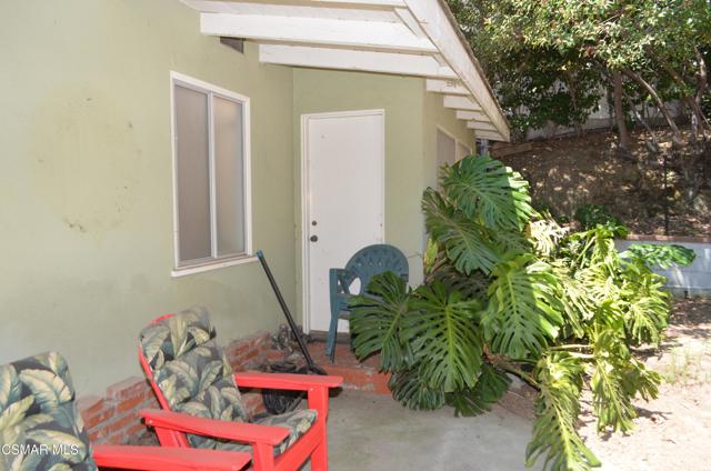550 Arch Place, Glendale CA: https://media.crmls.org/mediaz/1d6f86b7-6aae-48dd-a244-bd877cfb4af7.jpg