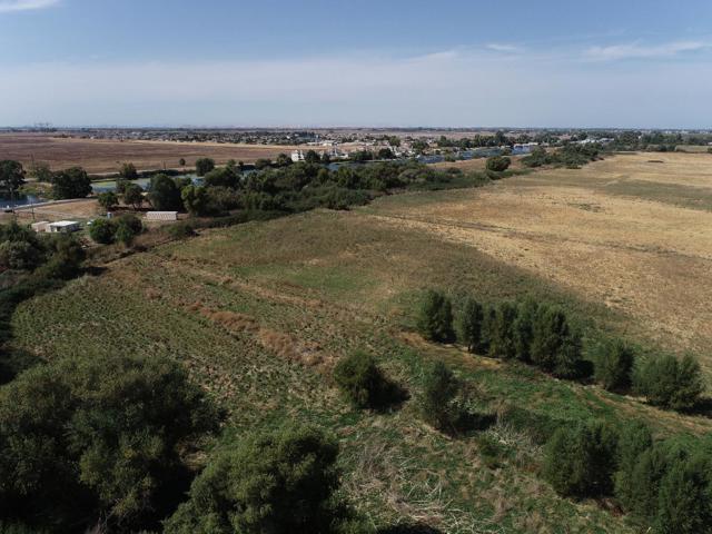 0 Tranquility Bay Road, Knightsen CA: https://media.crmls.org/mediaz/1d703371-562f-4fa5-abde-054adc9860d6.jpg