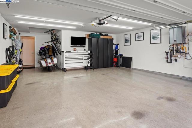 5532 Stout Street, Dublin CA: https://media.crmls.org/mediaz/1d70409a-490d-44e6-9215-9dd8bb382fb5.jpg