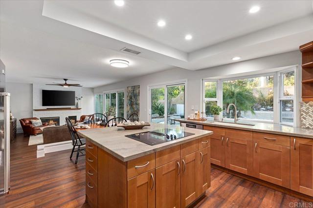 Image 11 of 32 For 1820 Goldenrod Lane