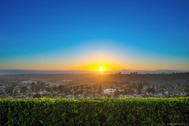 8396 High Winds, San Diego CA: https://media.crmls.org/mediaz/1d70f849-8f96-4c97-bcac-0bcdb1bda1ff.jpg