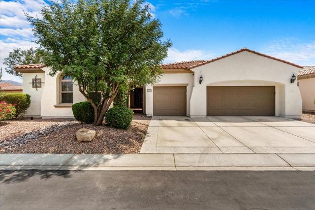 40426 Calle Estela, Indio CA: https://media.crmls.org/mediaz/1d719d7d-bdfa-4235-8734-f6f1b6e8afe7.jpg