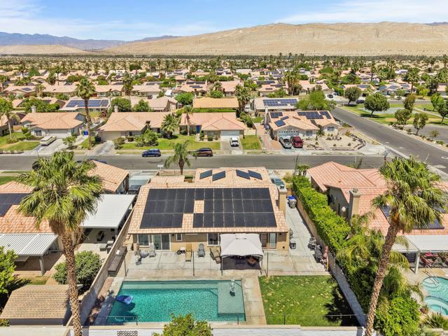 69867 Kent Place, Cathedral City CA: https://media.crmls.org/mediaz/1d7411d7-5b1d-4f9e-86d1-e7ca0f42e6f0.jpg