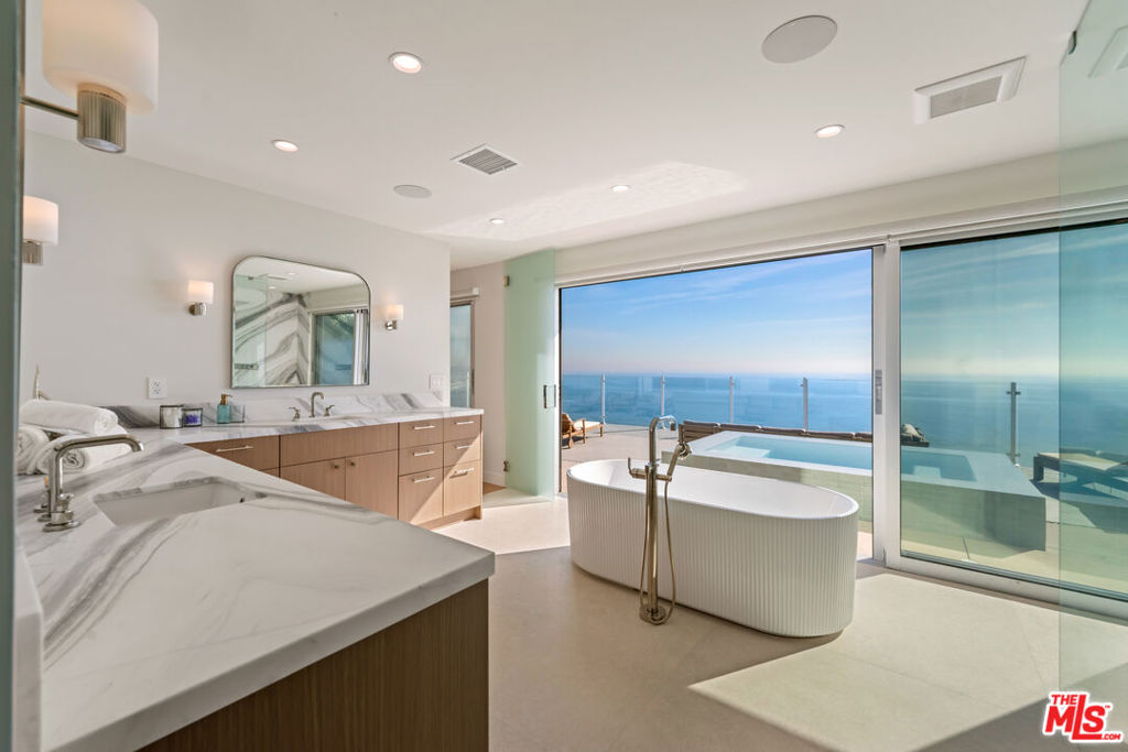 MLS #26987307 image #23