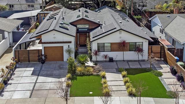 104 Oak Park Drive, Los Gatos CA: https://media.crmls.org/mediaz/1d750633-fde9-4d32-a3db-494f3aa51fe4.jpg