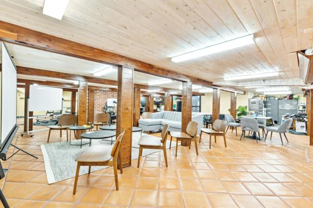 251 Middlefield Road, Palo Alto CA: https://media.crmls.org/mediaz/1d76d8e5-578b-4b7c-927c-5bb3241d46c9.jpg