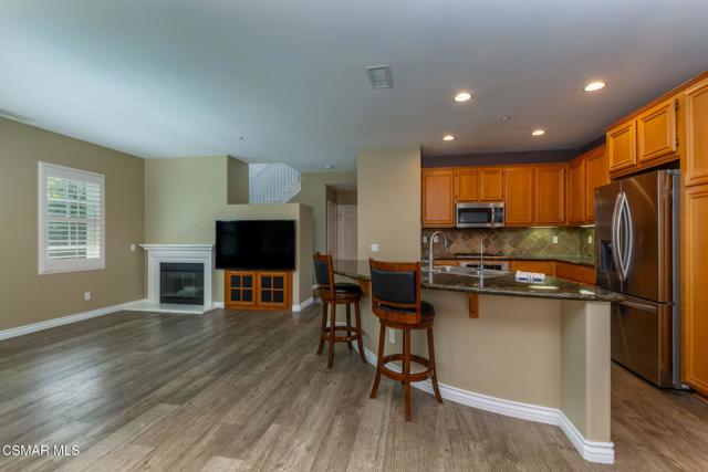 3343 Shadetree Way, Camarillo CA: https://media.crmls.org/mediaz/1d77984e-0ac1-4fc4-9820-716796dc23d2.jpg