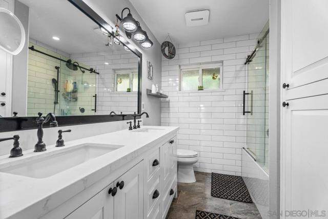 Image 17 of 32 For 14118 Ipava Dr