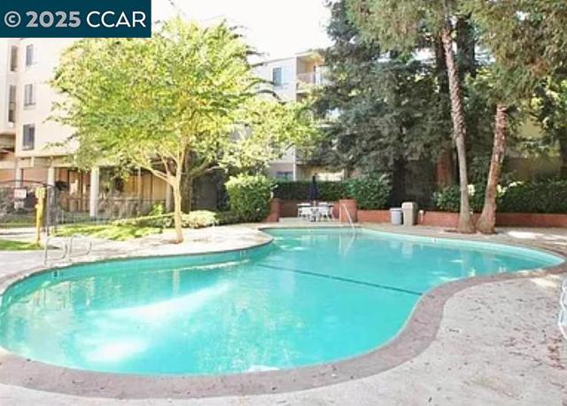 310 N Civic Drive, Walnut Creek CA: https://media.crmls.org/mediaz/1d7a235b-de07-4a88-935a-6f88de67dc1d.jpg