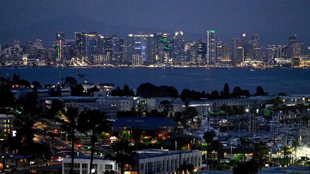 3435 Dickens, San Diego CA: https://media.crmls.org/mediaz/1d7d46e4-7ba6-4c7f-a660-a6fe8d63da88.jpg