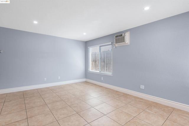 56 Amelia Way, Pittsburg CA: https://media.crmls.org/mediaz/1d7d6a99-b64d-42f9-bd87-c249285386c1.jpg