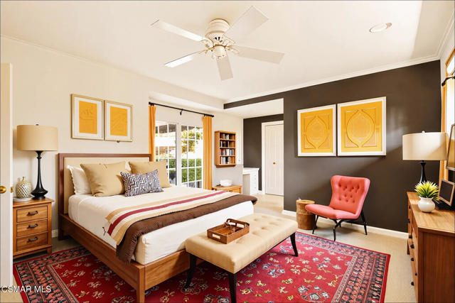 4658 Del Moreno Drive, Woodland Hills CA: https://media.crmls.org/mediaz/1d7e35b5-9b03-42a8-b3d5-d7e228a0d11a.jpg