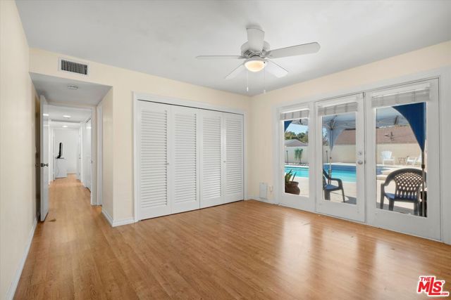 11521 Davenport Road, Los Alamitos CA: https://media.crmls.org/mediaz/1d7e3d8d-d9ed-4cf0-bb5a-f8388f76ee67.jpg